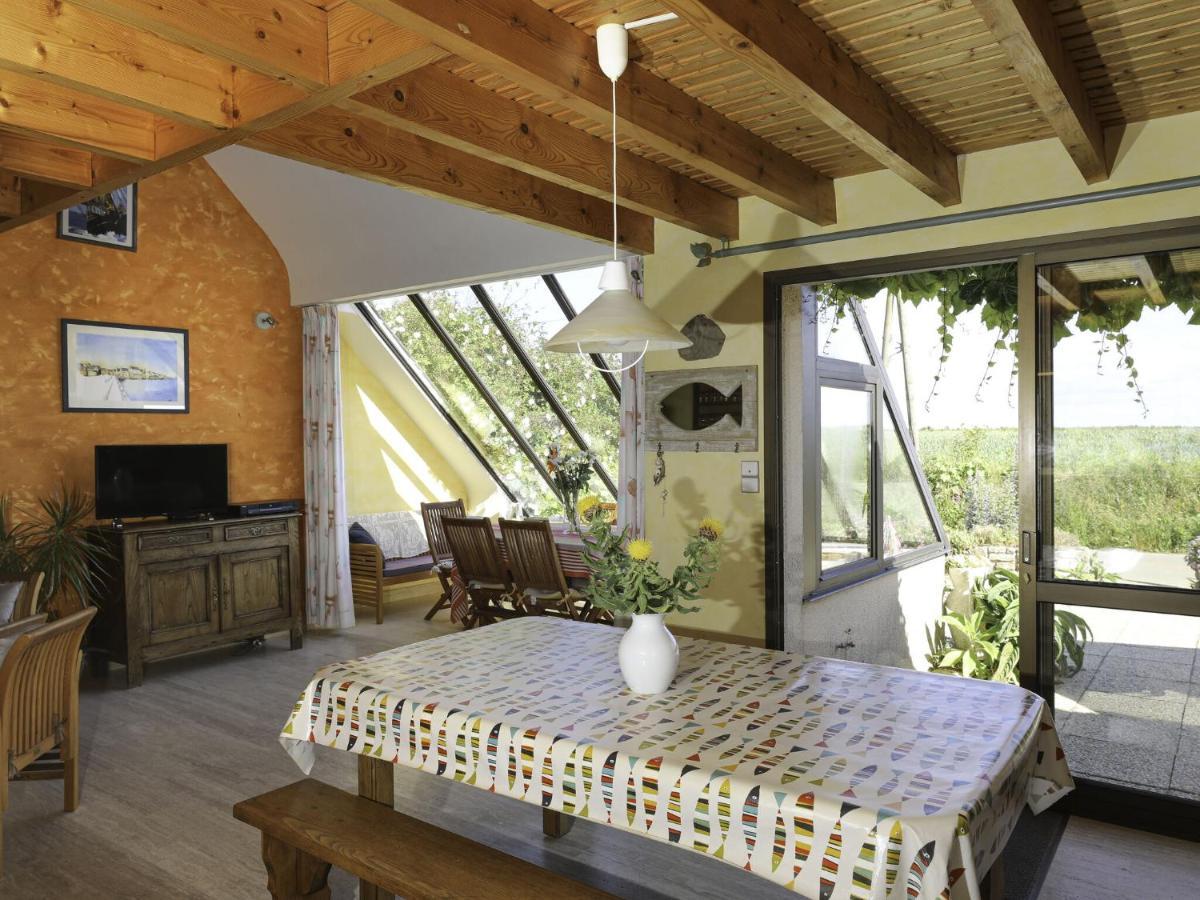 Bright Cottage In A Quiet Location, Near The Coast, シビリル エクステリア 写真